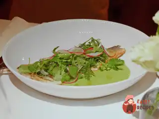 Риба в соусі мохо