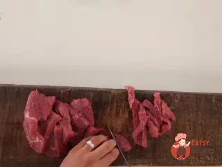 Крок 1: Яловичина з устричним соусом