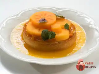 Тарт з хурмою та обліпихою