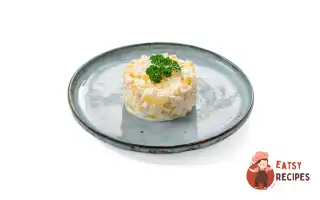 Салат З Ананасами, Куркою Та Яйцем