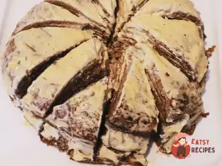 Печінковий торт часником та майонезом