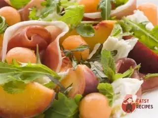 Рулет із пармської шинки з динею