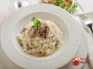 Різотто з курячою печінкою та білими грибами