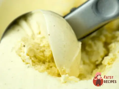Бананове морозиво з корицею