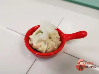 Тьмяна сама з креветками