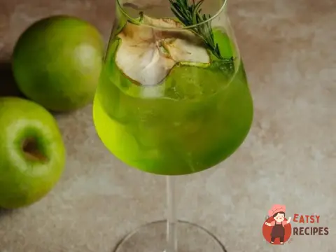 Коктейль Apple Spritz
