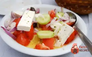 Салат З Огірками, Томатами На Грилі Та Фетою