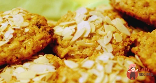 Вівсяне печиво з родзинками та яблуком