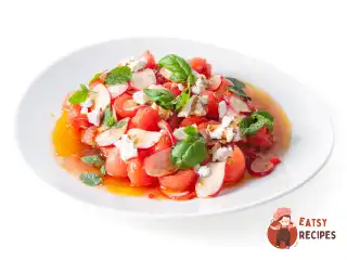 Салат з кавуном та редискою