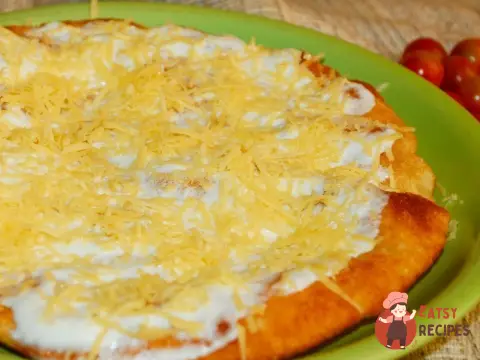 Лангош (Угорський коржик)