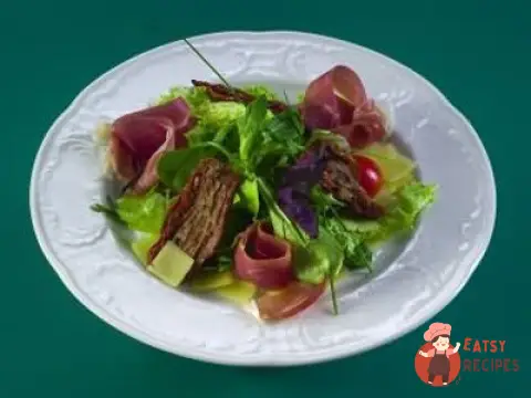Салат з пармською шинкою