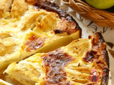 Пиріг з грушами та фундуком