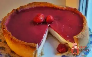 Пісочний Пиріг З Сиром Та Полуничним Желе.