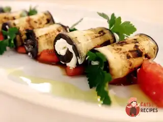 Рулетики з сирним сиром з обсмажених баклажанів