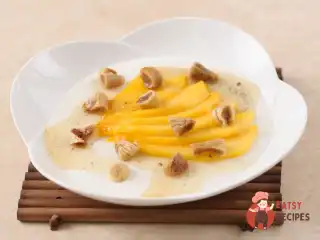 Мус личі з манго в саке