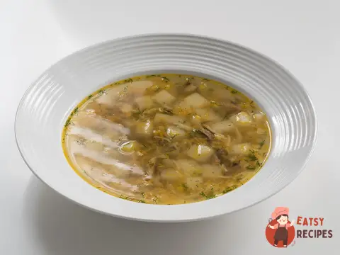 Рибний суп з сардинами, овочами та вермішеллю