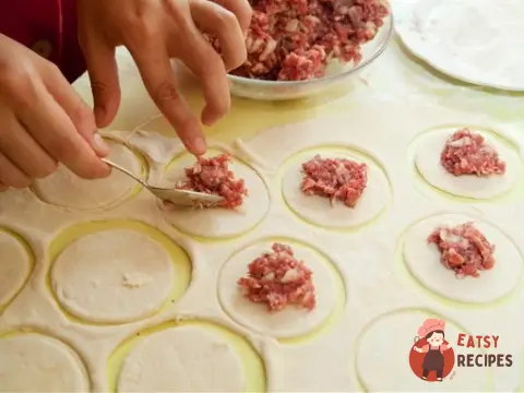 Пельмені китайською