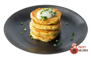 Панкейки З Кореня Селери З Сиром І Копченим Стегенцем