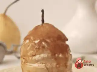 Запечена груша з сиром