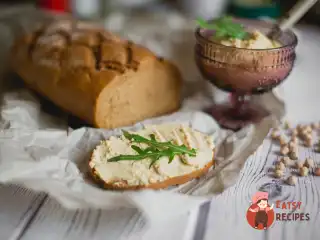 Хумус із петрушкою