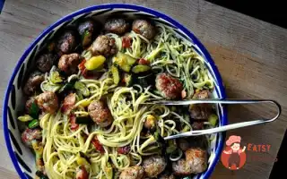 Карбонара З Цукіні Та Фрикадельками