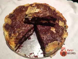 Брауні з вершковим сиром та малиною