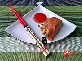 Спрінг-роли з креветкою та авокадо