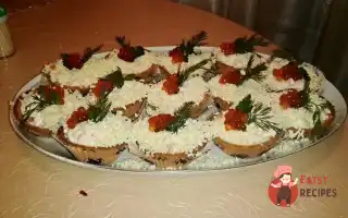 Салат З Креветками Та Червоною Ікрою В Тарталетках