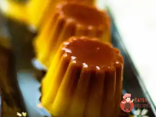 Крем-карамель з лимонною травою, чилі, саке та анісом