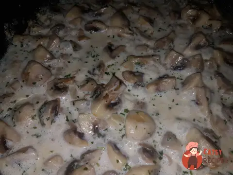 Гриби із вершками