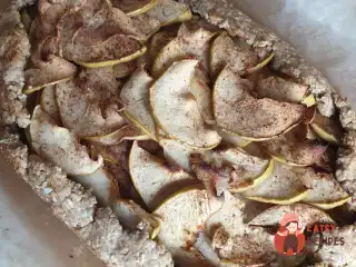 Вівсяна галета з яблуками