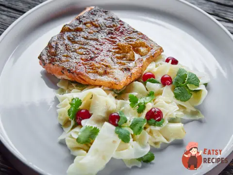 Карельська форель з коренем селери