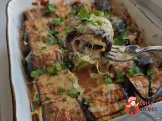 Рулетики з баклажанів у духовці