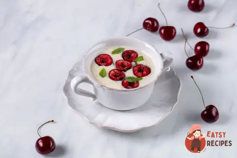 Рисова каша на топленому молоці