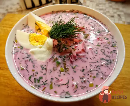Холодник по-білоруськи з буряком та щавлем