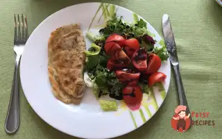 Чебуреки З М'яСом Та Зеленню