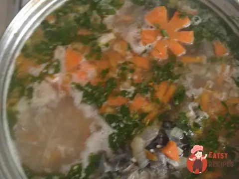 Юшка з коропа