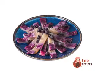 Річкова риба в пряному смородиновому розсолі