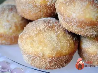Коричне булочки до сніданку