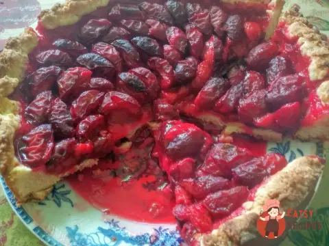 Баварський сливовий пиріг