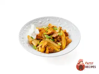 Смажені лисички з картоплею