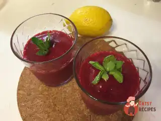 Сорбет «Ягідна бомба»