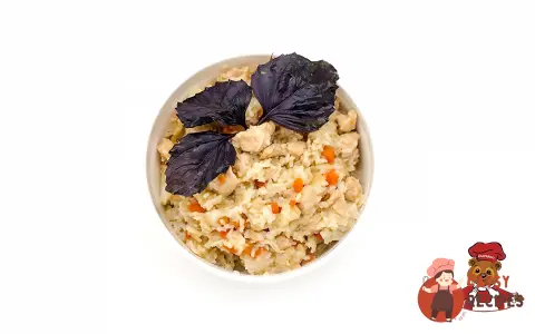 Рис з овочами та куркою