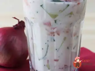 Овочевий салат під йогуртово-сметанним соусом