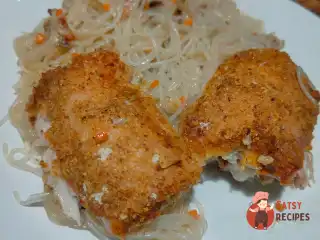 Курячі стегна, запечені в паніруванні