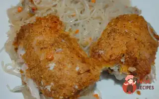 Курячі стегна, запечені в паніруванні