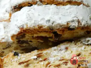 Німецький різдвяний штолен з родзинками