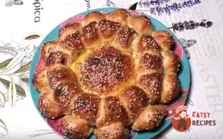 Камамбер У Листковому Тесті З Сосисками