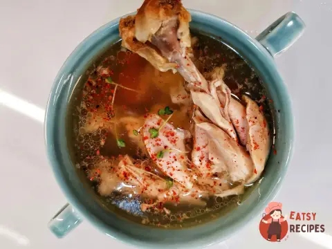 Курячий бульйон по-французьки