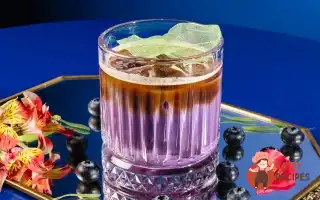 Чорничне Холодне Латте